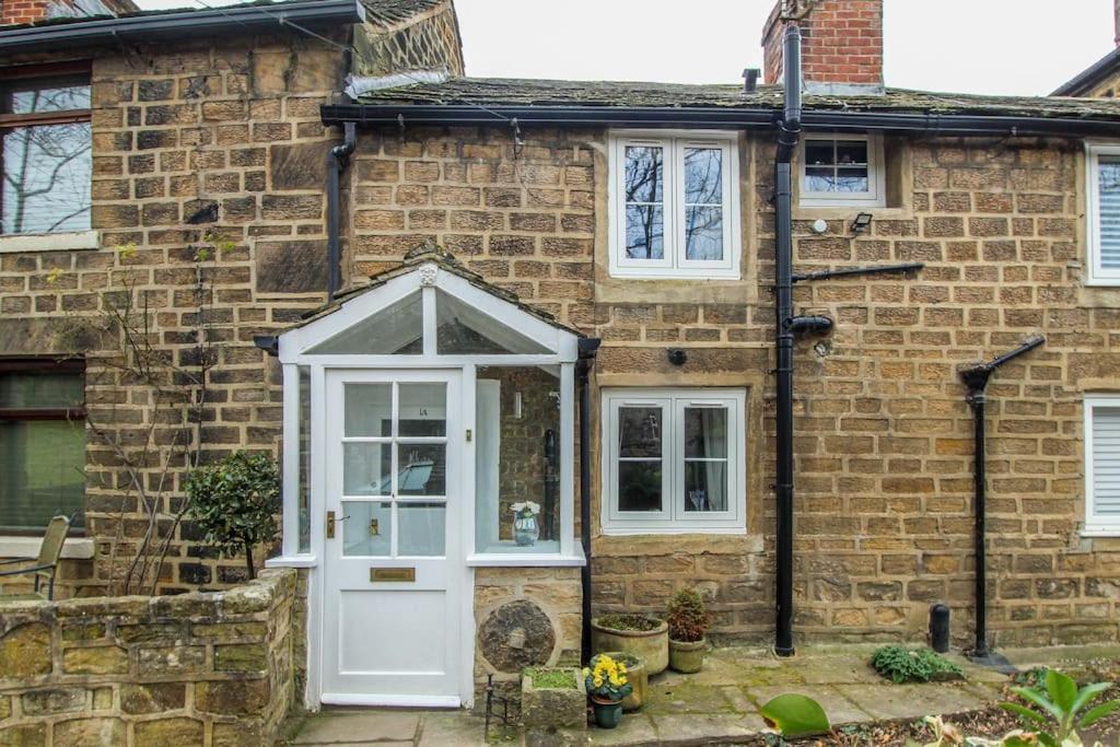 Millstone Cottage Newmillerdam Hill Top Екстер'єр фото